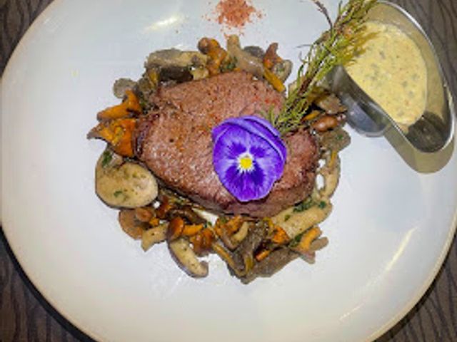 La Côte Rotie FILET DE BOEUF.jpg